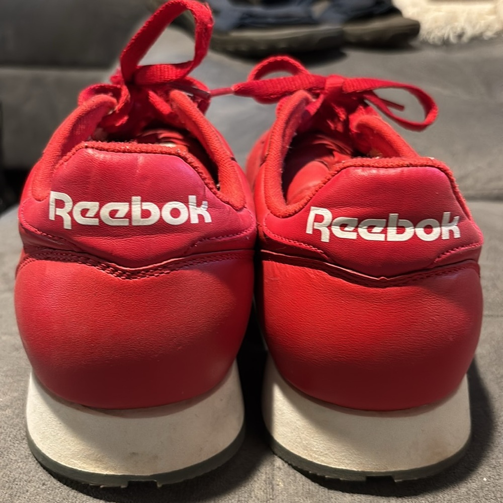 Men’s Red Reebok Sneakers - Picture 3 of 5